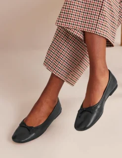 Flats-Boden Kitty Flexi Sole Ballet Flats-Black Leather BlackLeather
