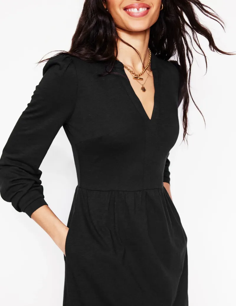 Petite Dresses | Short-Boden Naomi Relaxed Jersey Dress- Black