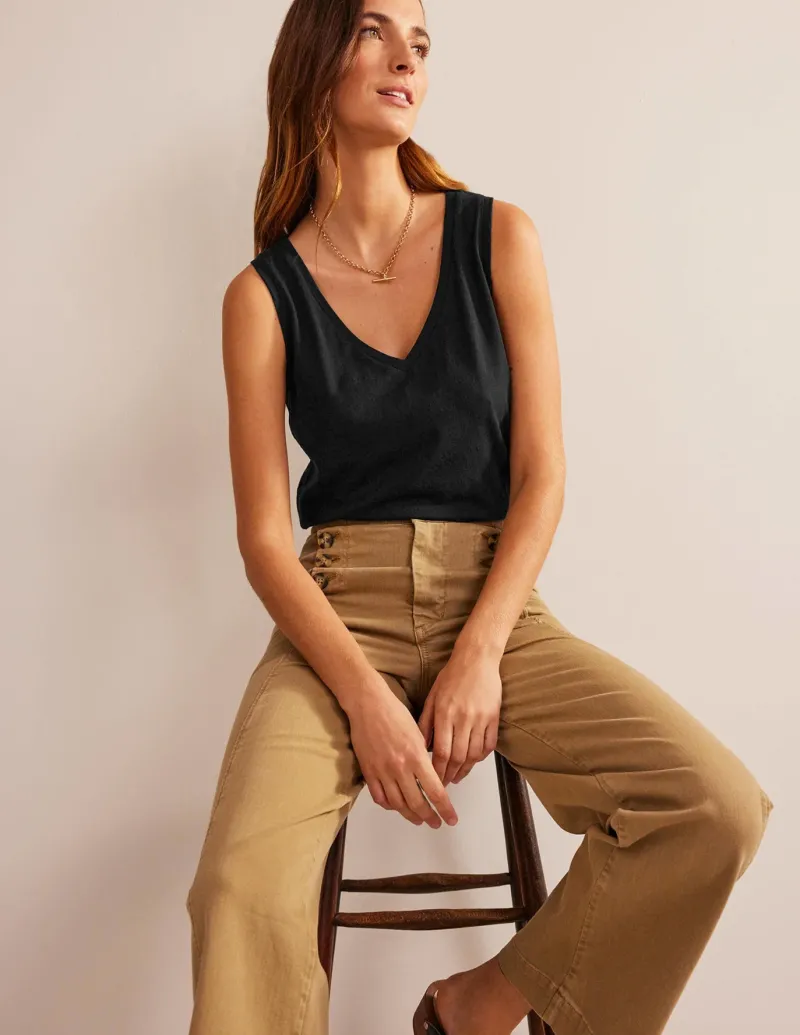 Nightwear & Lougewear | T-Shirts & Tanks-Boden Regular V-neck Slub Vest- Black