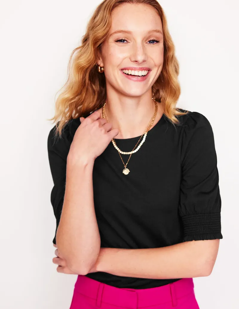 Nightwear & Lougewear | T-Shirts & Tanks-Boden Short Sleeve Smocked Cuff Top- Black